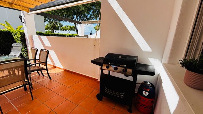 Image No.18-3 Bed Apartment for sale