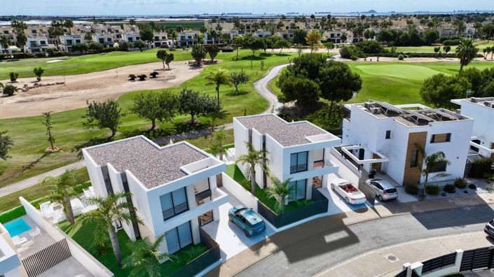 Image No.4-3 Bed Villa for sale