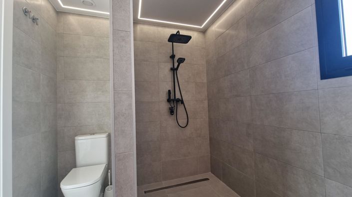 Image No.16-2 Bed Villa for sale