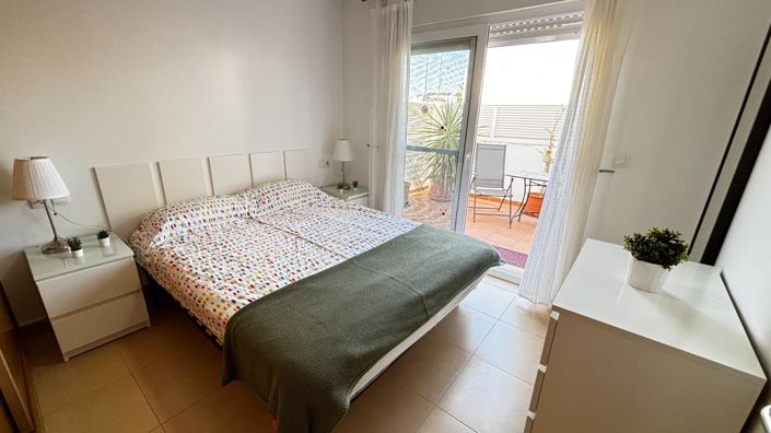 Image No.18-3 Bed Apartment for sale