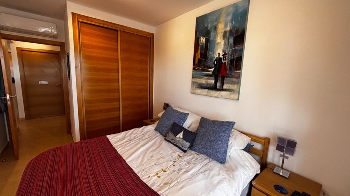 Image No.17-2 Bed Apartment for sale