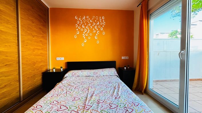 Image No.15-2 Bed Apartment for sale