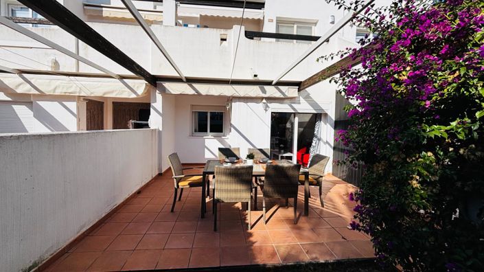 Image No.23-2 Bed Apartment for sale