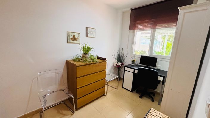 Image No.10-3 Bed Apartment for sale