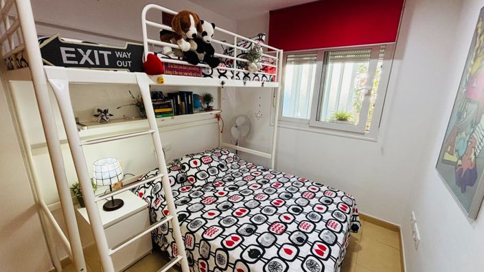 Image No.12-3 Bed Apartment for sale