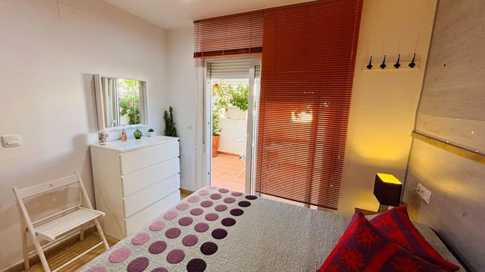 Image No.19-3 Bed Apartment for sale