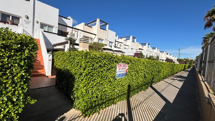 Image No.25-3 Bed Apartment for sale