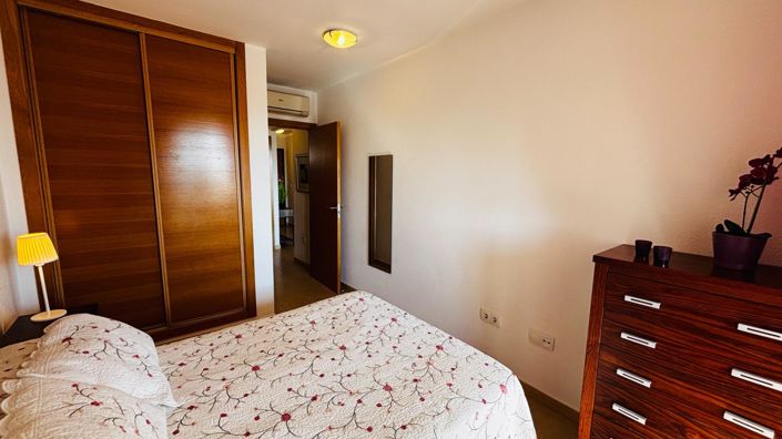 Image No.16-2 Bed Apartment for sale