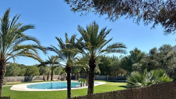 Image No.10-3 Bed Villa for sale