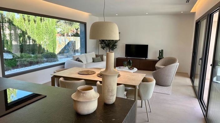 Image No.4-3 Bed Villa for sale