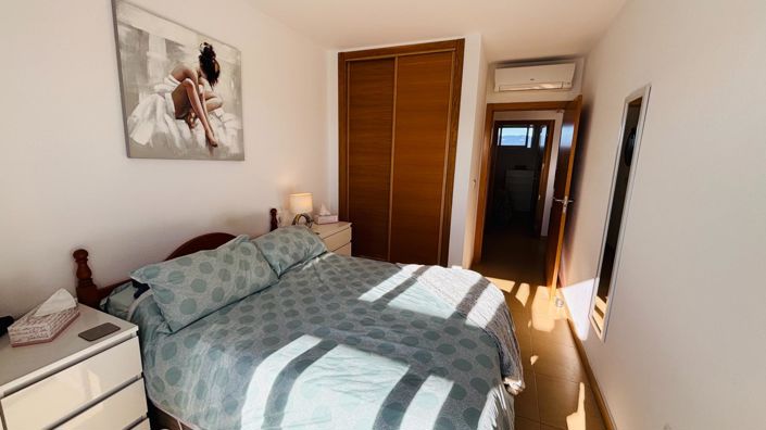 Image No.20-2 Bed Apartment for sale