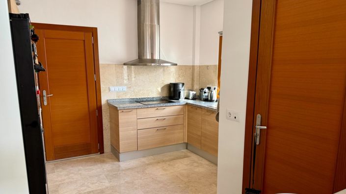 Image No.18-3 Bed Villa for sale