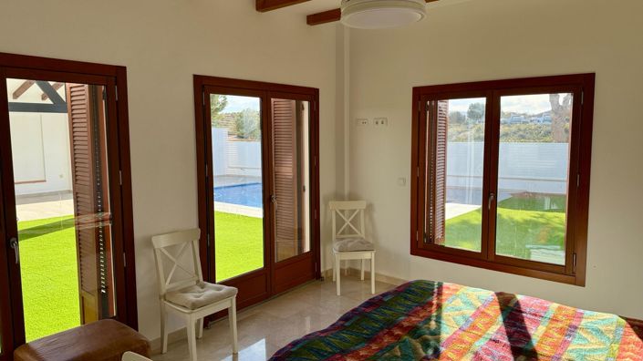 Image No.21-3 Bed Villa for sale