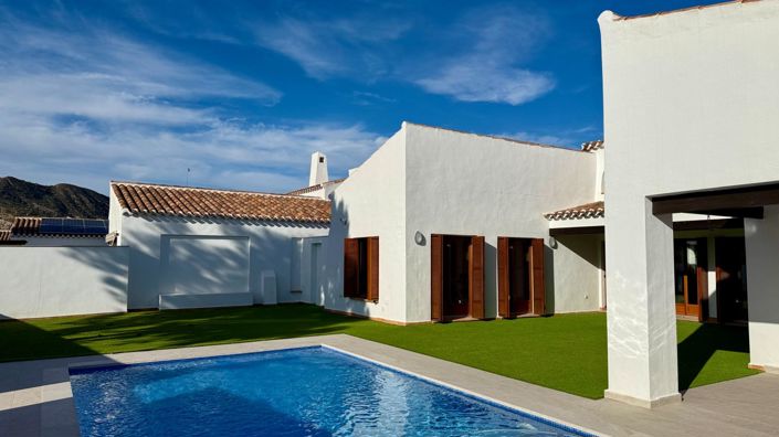 Image No.39-3 Bed Villa for sale