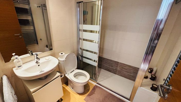 Image No.5-3 Bed Apartment for sale