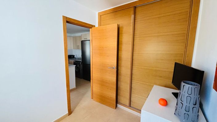 Image No.10-2 Bed Apartment for sale