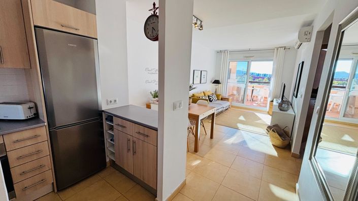 Image No.19-2 Bed Apartment for sale