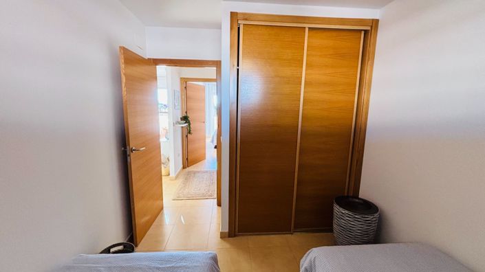 Image No.9-2 Bed Apartment for sale