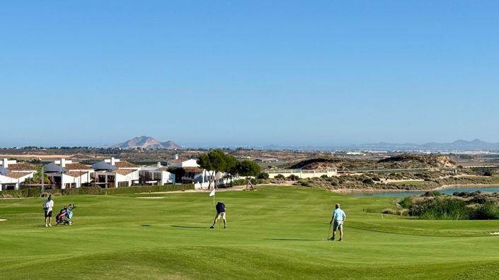 Image No.3-3 Bed Villa for sale