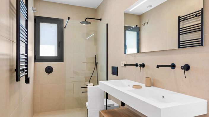 Image No.13-3 Bed Villa for sale