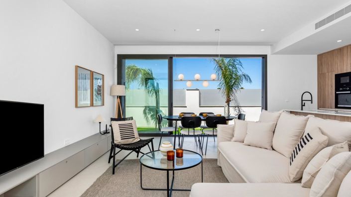 Image No.8-3 Bed Villa for sale