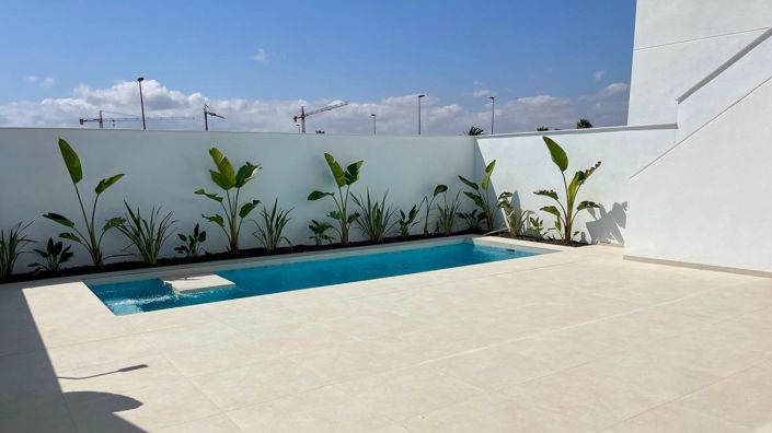 Image No.4-3 Bed Villa for sale