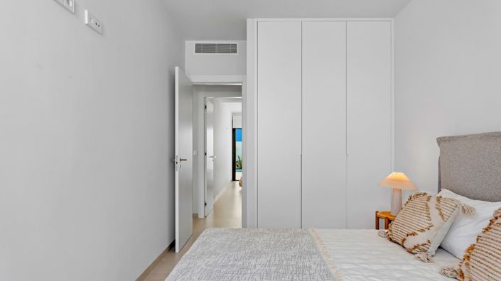 Image No.9-3 Bed Villa for sale