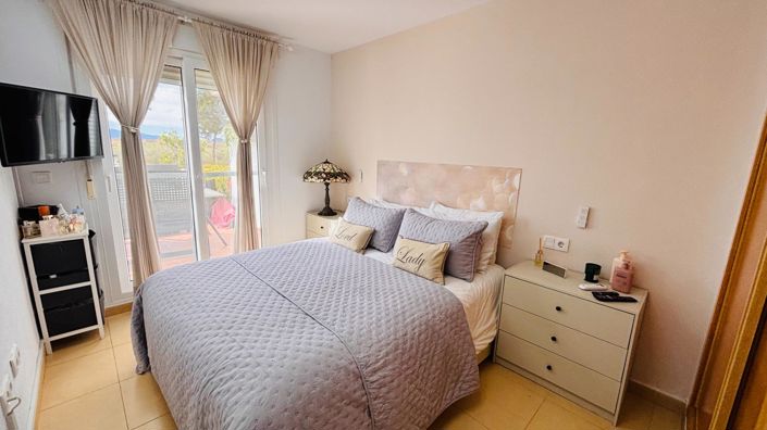 Image No.12-2 Bed Apartment for sale