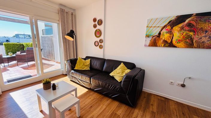 Image No.8-2 Bed Apartment for sale