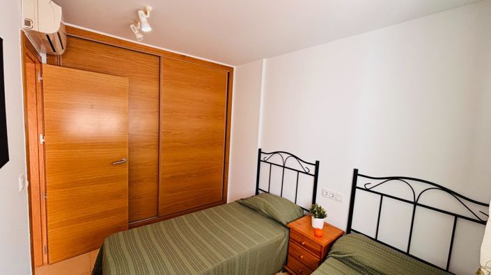 Image No.10-3 Bed Apartment for sale