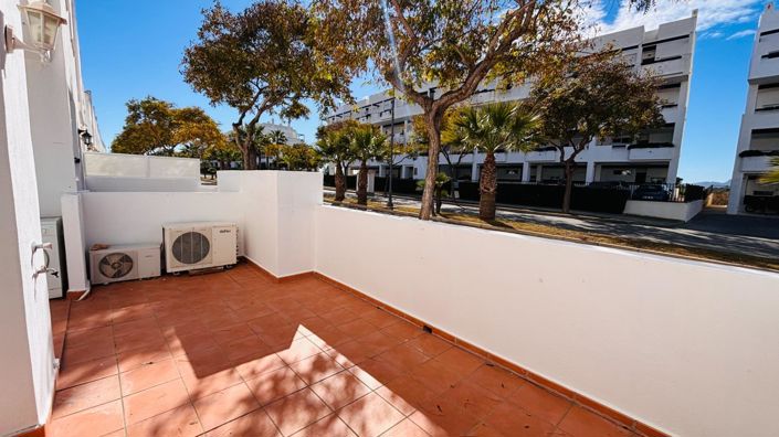 Image No.15-3 Bed Apartment for sale