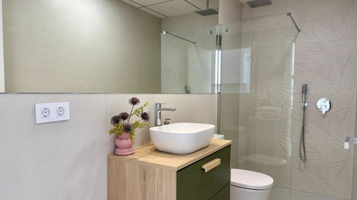 Image No.15-2 Bed Apartment for sale