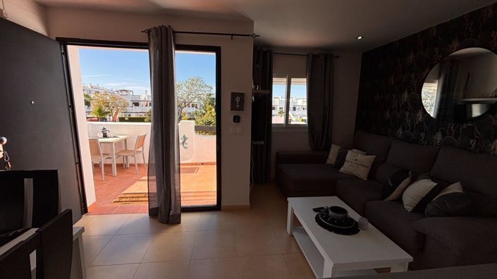 Image No.10-2 Bed Apartment for sale