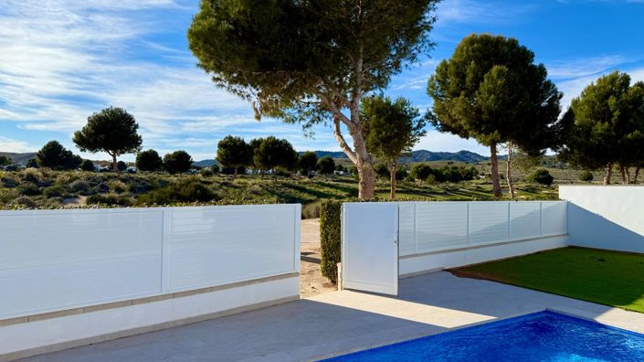 Image No.8-3 Bed Villa for sale