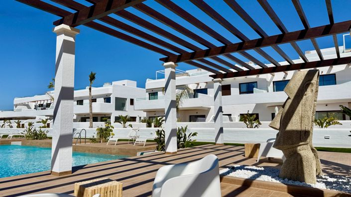 Image No.11-3 Bed Apartment for sale