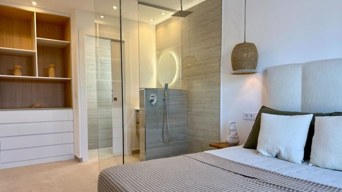 Image No.8-3 Bed Apartment for sale