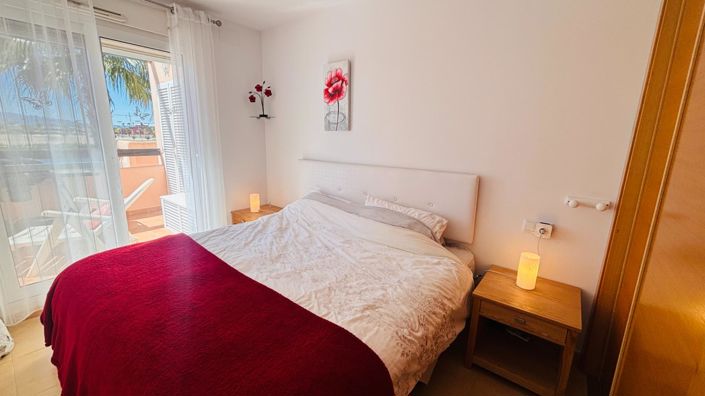 Image No.10-2 Bed Apartment for sale