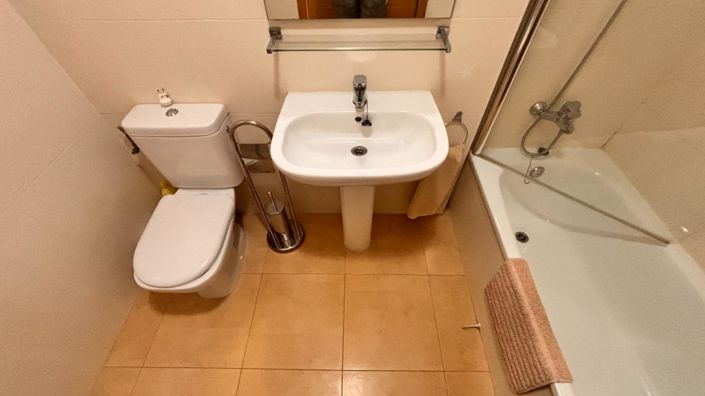 Image No.17-2 Bed Apartment for sale