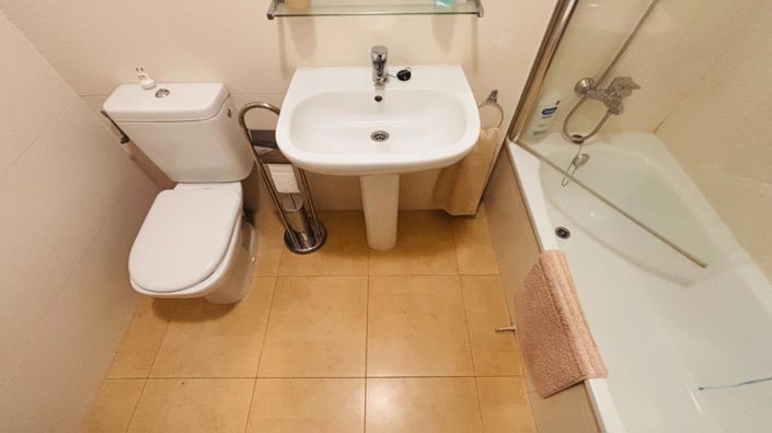 Image No.9-2 Bed Apartment for sale