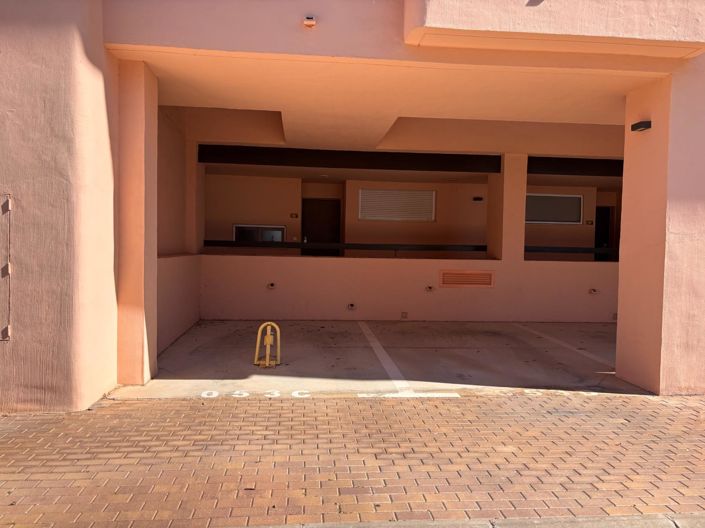 Image No.26-2 Bed Apartment for sale