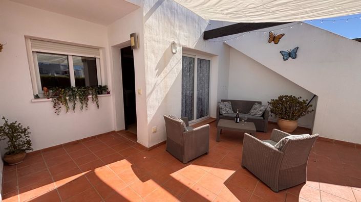 Image No.19-3 Bed Apartment for sale