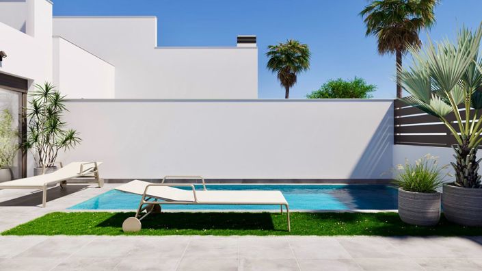 Image No.10-2 Bed Villa for sale