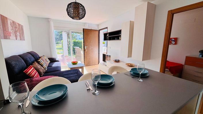 Image No.17-2 Bed Apartment for sale