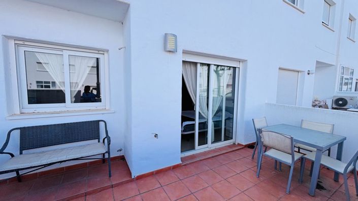 Image No.18-2 Bed Apartment for sale