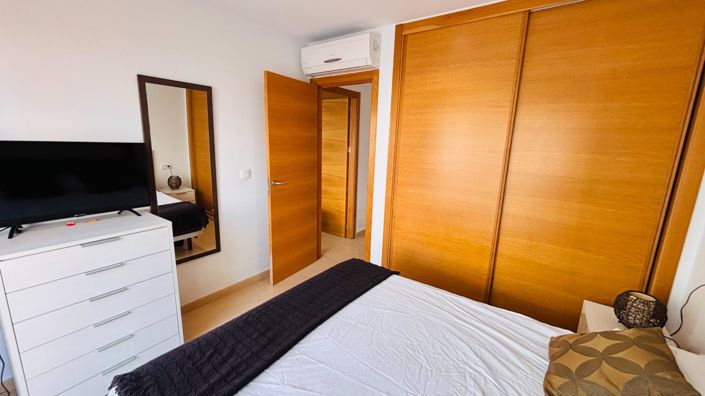 Image No.8-2 Bed Apartment for sale