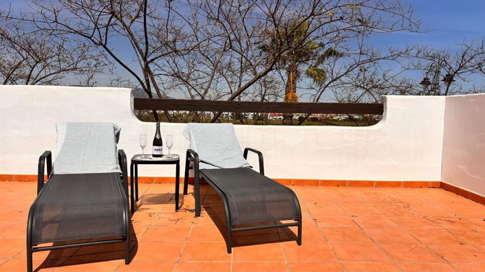 Image No.21-2 Bed Apartment for sale