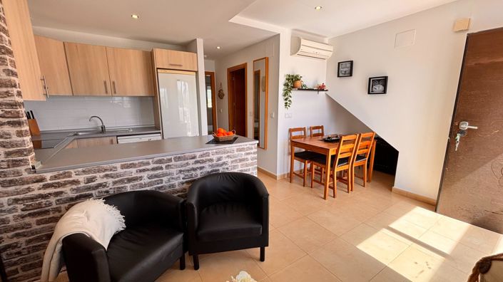 Image No.26-2 Bed Apartment for sale