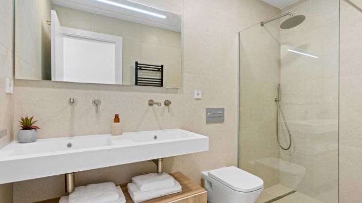 Image No.6-3 Bed Villa for sale
