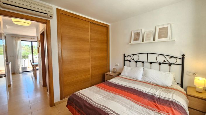 Image No.15-2 Bed Apartment for sale