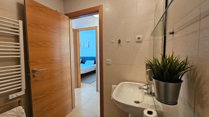 Image No.22-2 Bed Apartment for sale